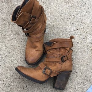 Genuine leather, boots